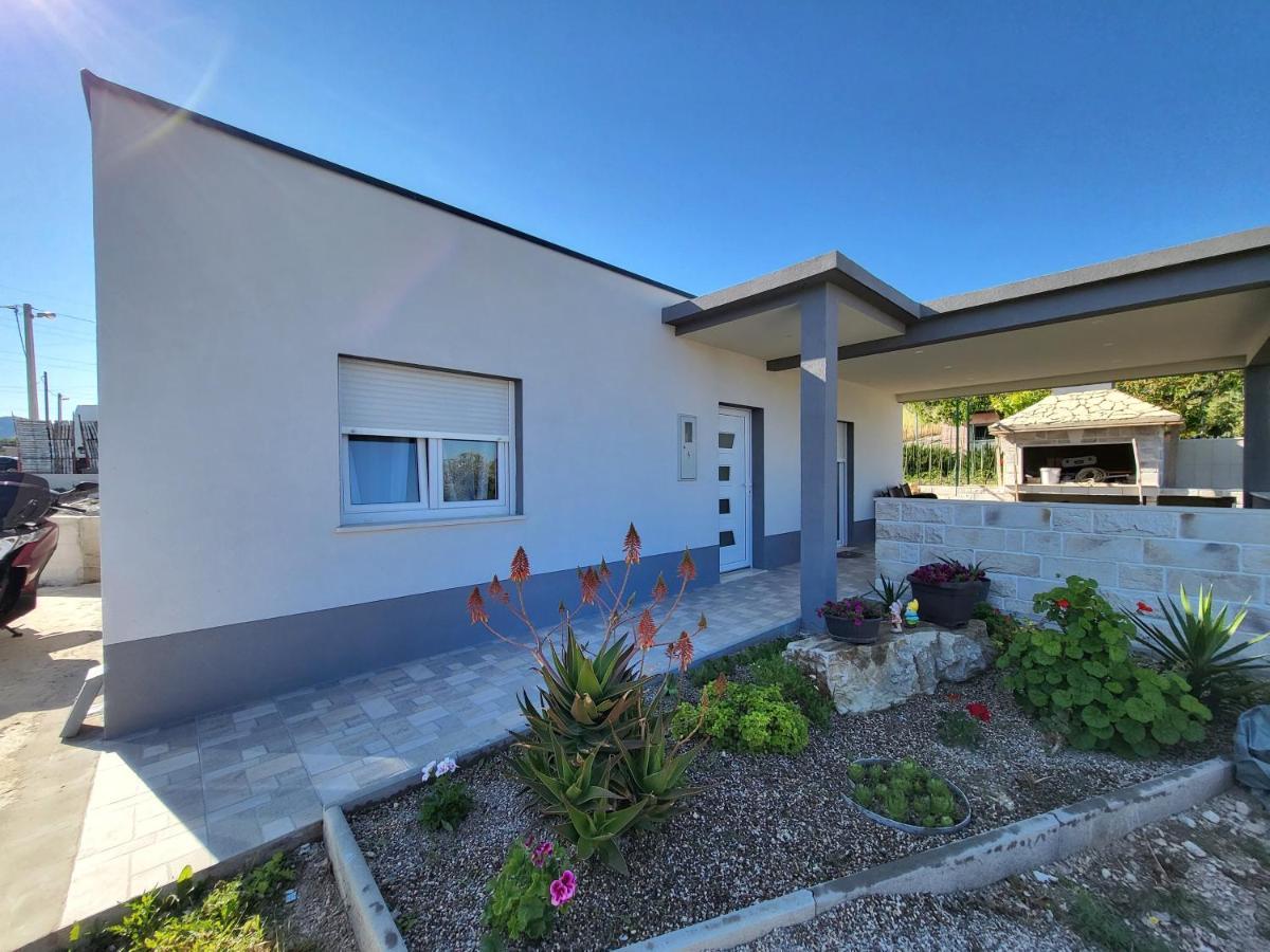Holiday home Casa Bella